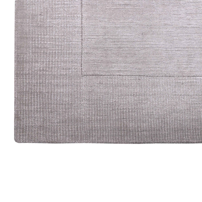 Grey Hand-Tufted Wool Rug – Understated Luxury in Every Thread