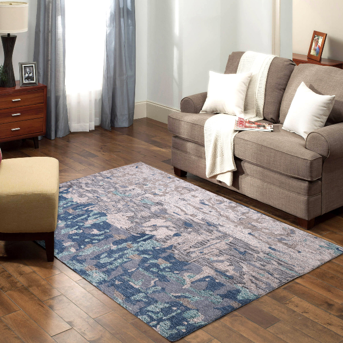 PEQURA Abstract Blue-Beige Gradient Wool Rug – Handwoven Modern Artistry