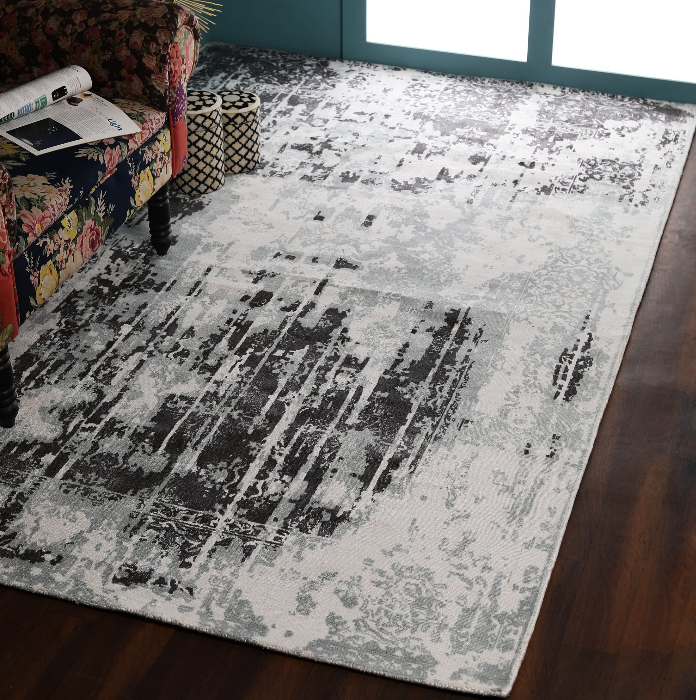 PEQURA Wool Distressed Vertical Texture Rug – Handwoven Black & Gray Abstract Carpet for Modern Interiors