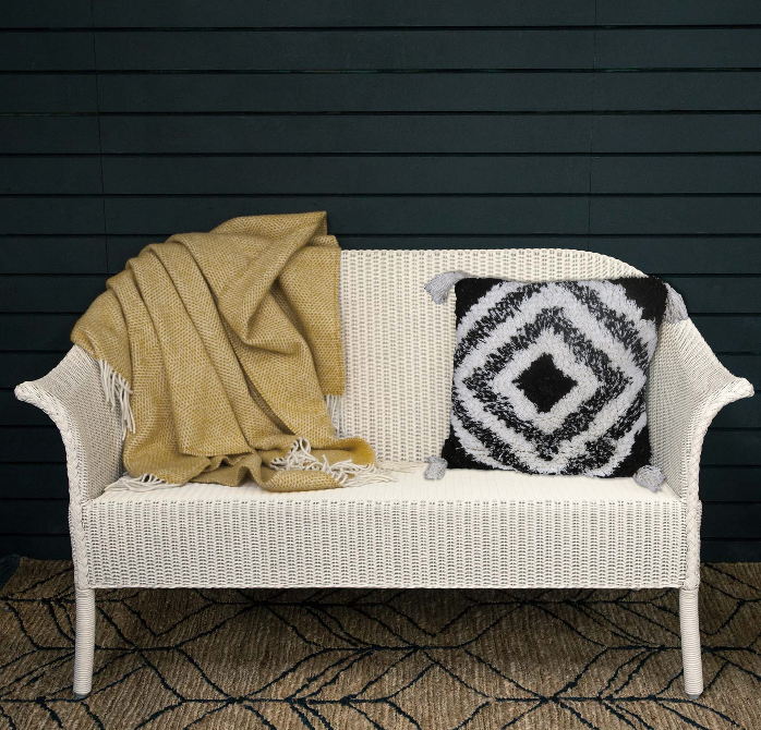 Black-White Diamond Cushion Covers (Set of 2)