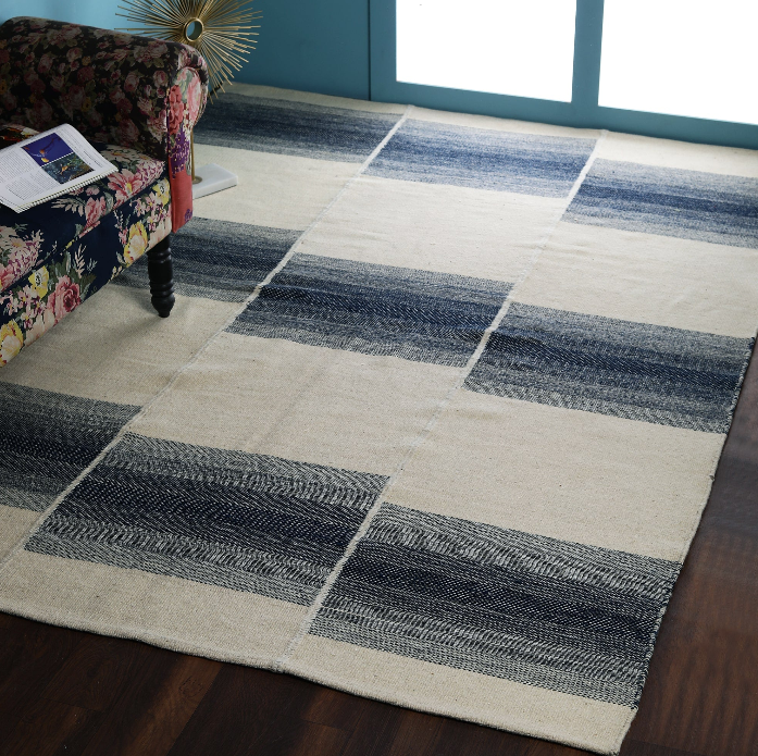 Wool Rug – Alternating Rectangular Block Design