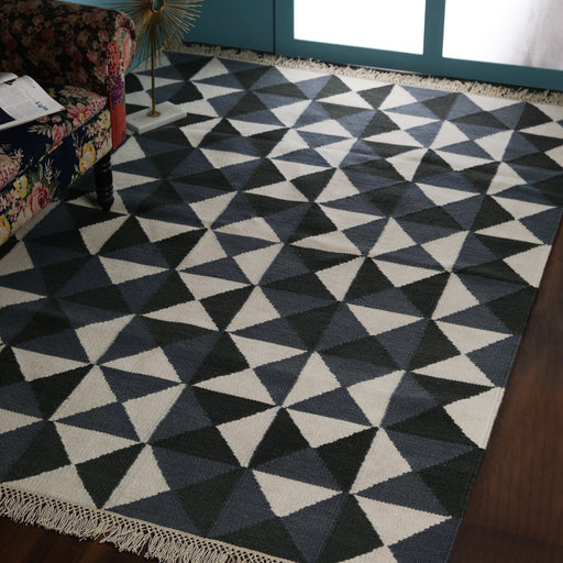 Grey and Dark Grey Contrast, Geometric Pattern PEQURA Rug