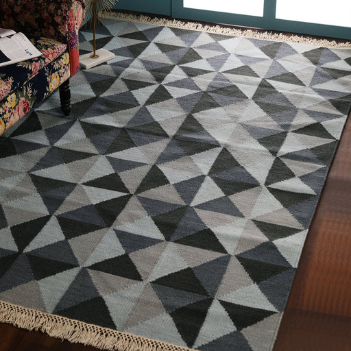Beige, Grey and Dark Grey Geometric pattern, Hand-woven PEQURA Rug