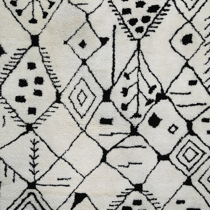 Black and white, Tufted Shaggy PEQURA Rug
